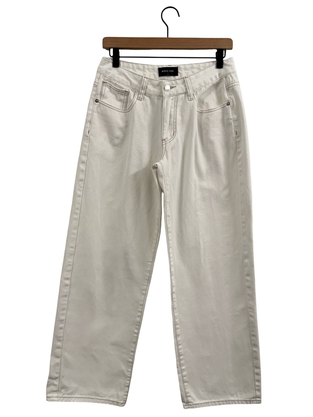 White Fox Boutique Straight Leg Jeans in Off-White